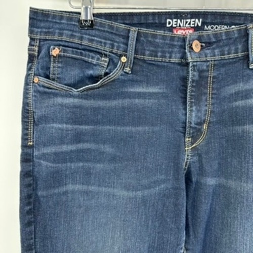 DENIZEN Levis Modern Crop Caori Jeans Dark Wash Cuffed Women's Size 16 W33 - Picture 7 of 8